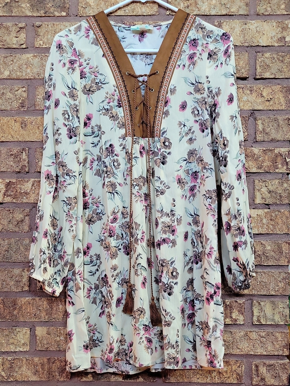 Altar'd State Cream Floral Tunic Mini Dress Embroidered Neckline Boho Size Small